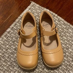 SweetHoney Scalloped Mary Jane - Tan size 13